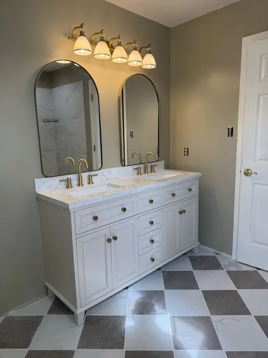 Master Bath Refresh — C P Renovations project photo 1